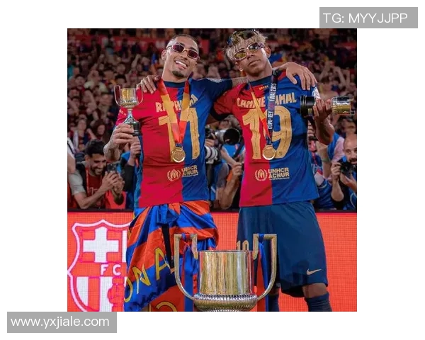 塞维利亚后卫因红牌停赛，将缺席与巴萨的关键战役